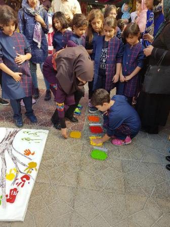 جشن شکوفه ها پایه اول دبستان طاهره  